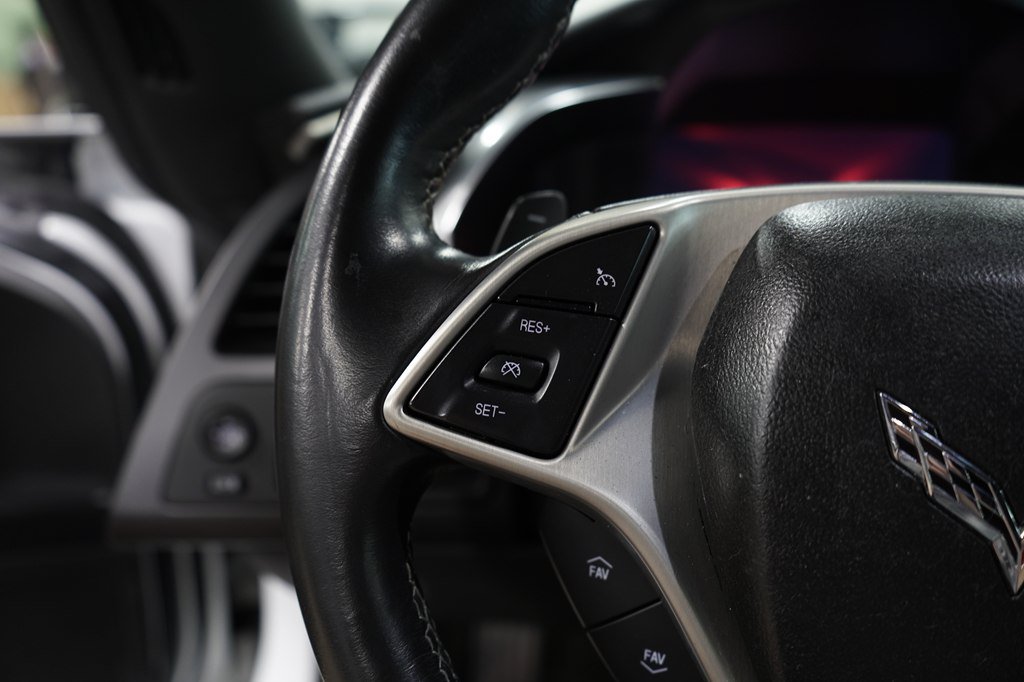 Used 2014 Chevrolet Corvette Stingray Coupe RWD image 20