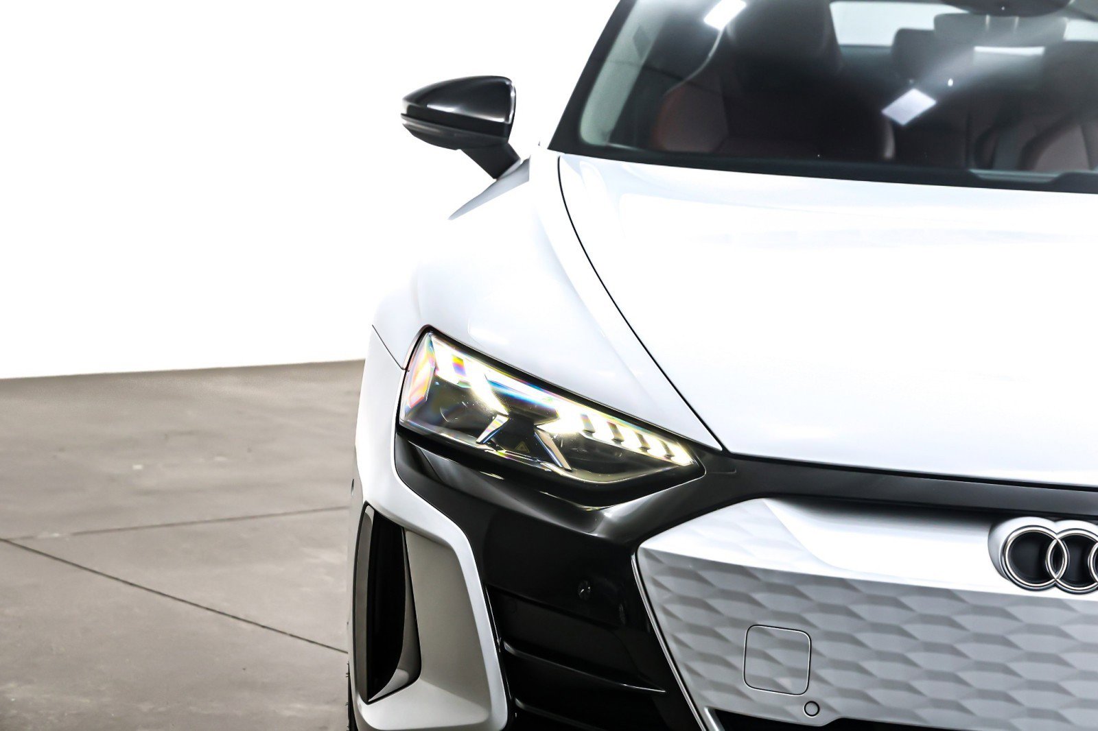 Used 2024 Audi e-tron GT Prestige w/ Prestige Package image 15