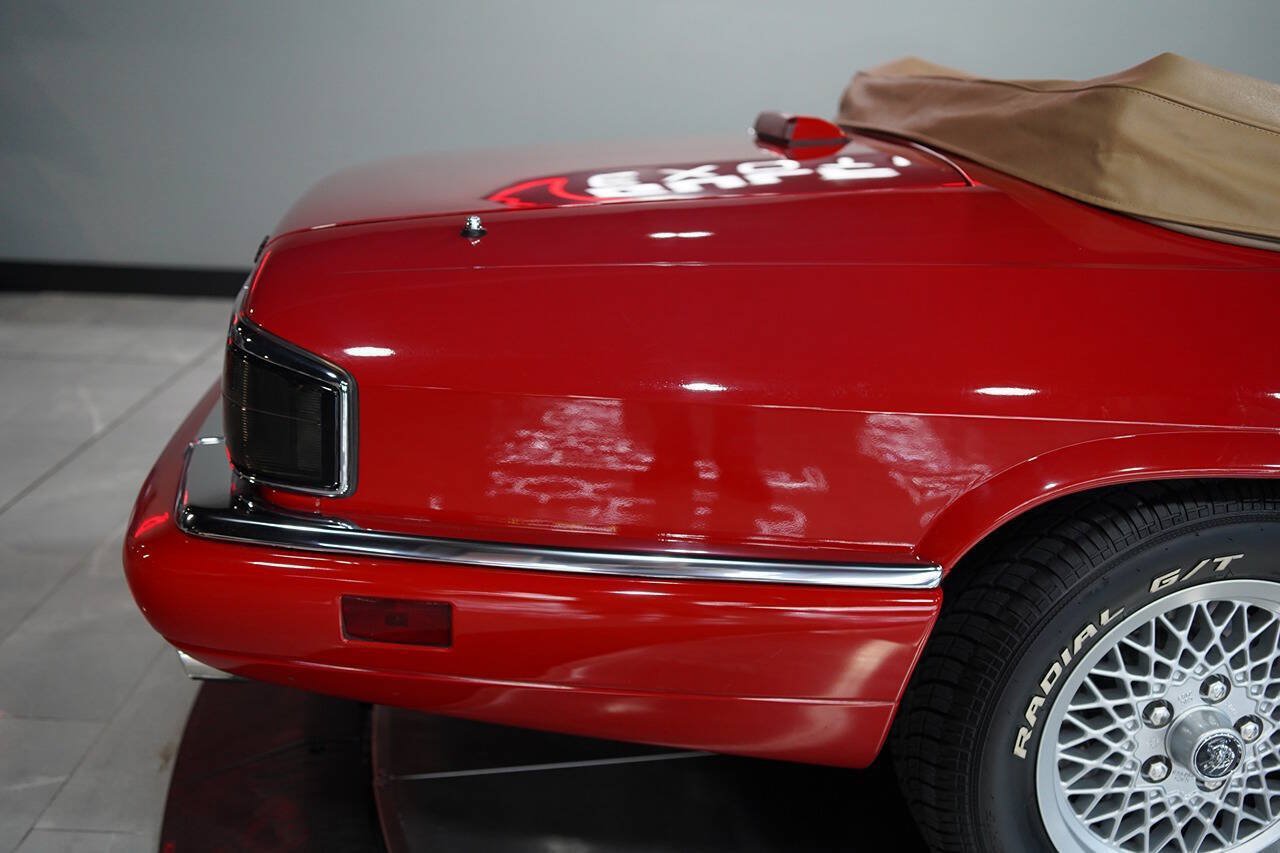 Used 1994 Jaguar XJS 4.0 Convertible RWD image 48