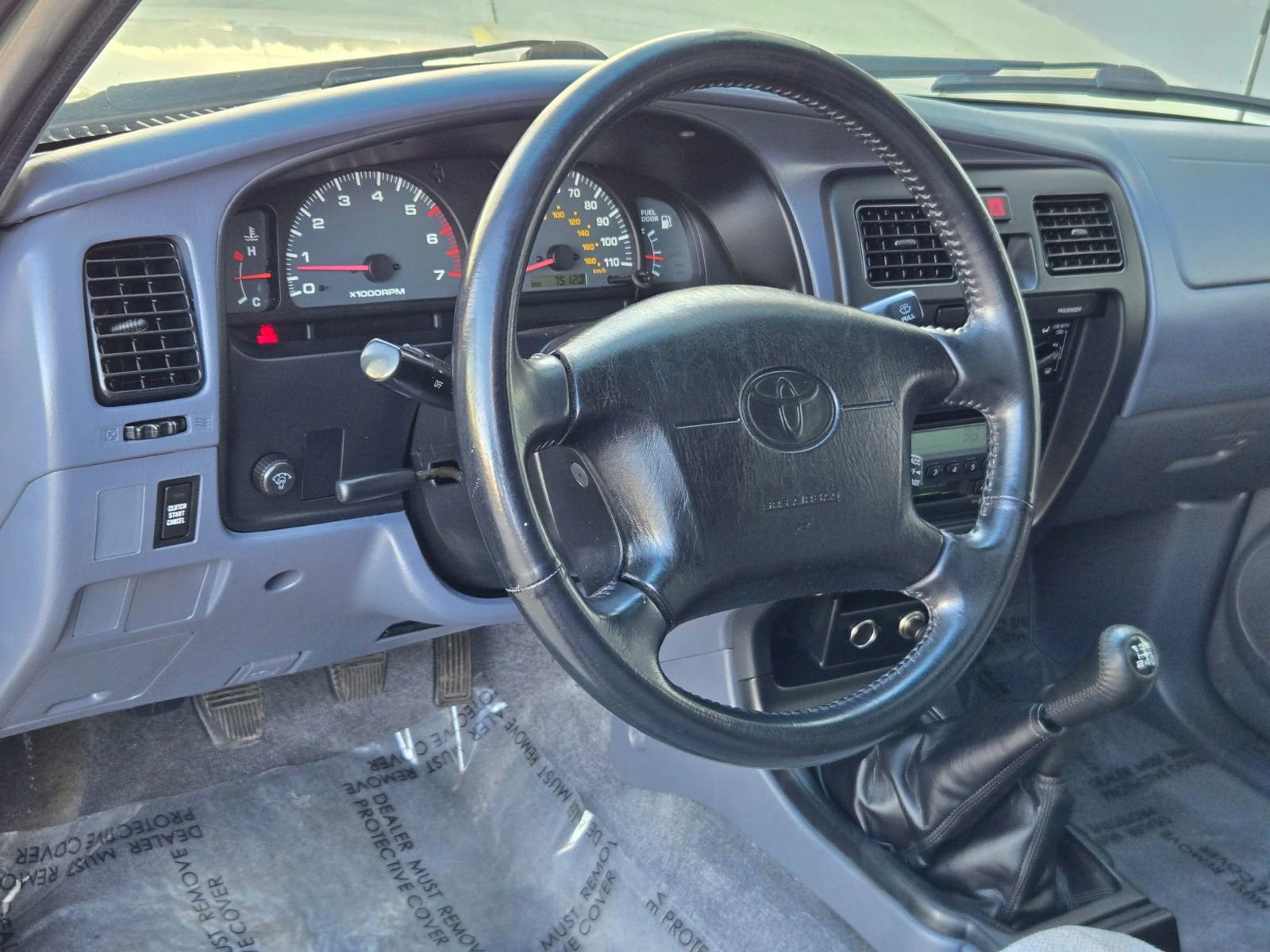 Used 2000 Toyota 4Runner SR5 image 12