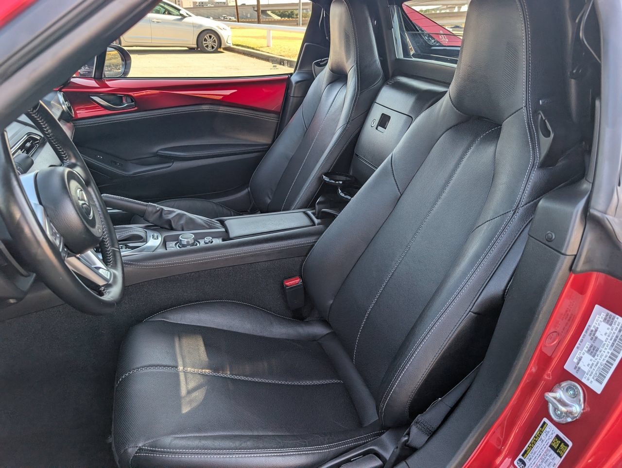 Used 2025 MAZDA MX-5 Miata RF Grand Touring RWD image 29