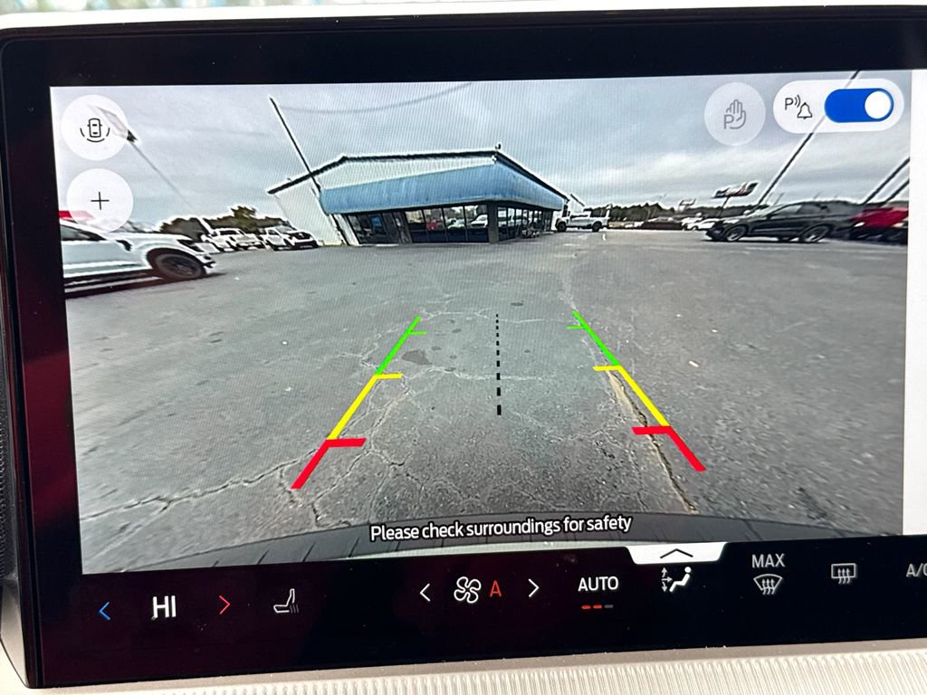 Certified 2026 Ford Explorer Active image 30