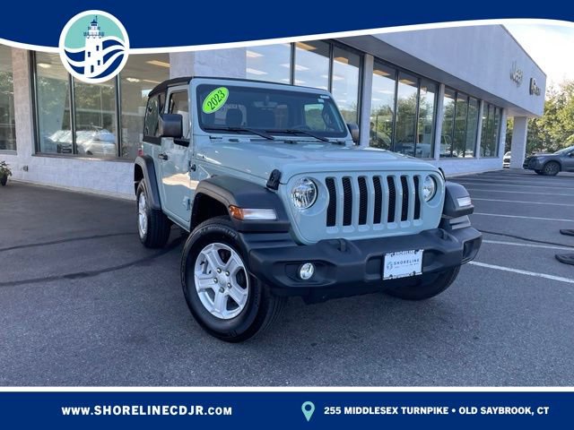 Used 2023 Jeep Wrangler Sport AWD/4WD video 1
