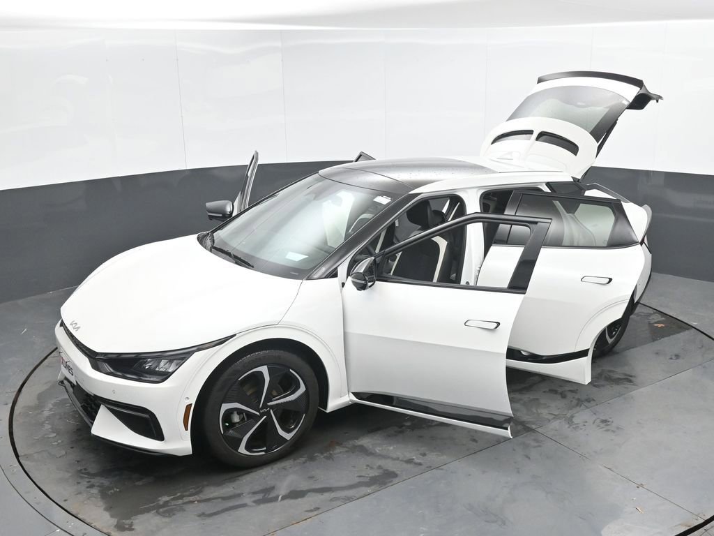 Used 2024 Kia EV6 GT-Line image 36