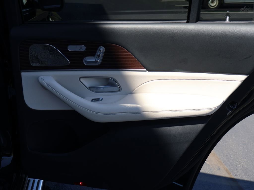 Certified 2021 Mercedes-Benz GLS 450 4MATIC image 17