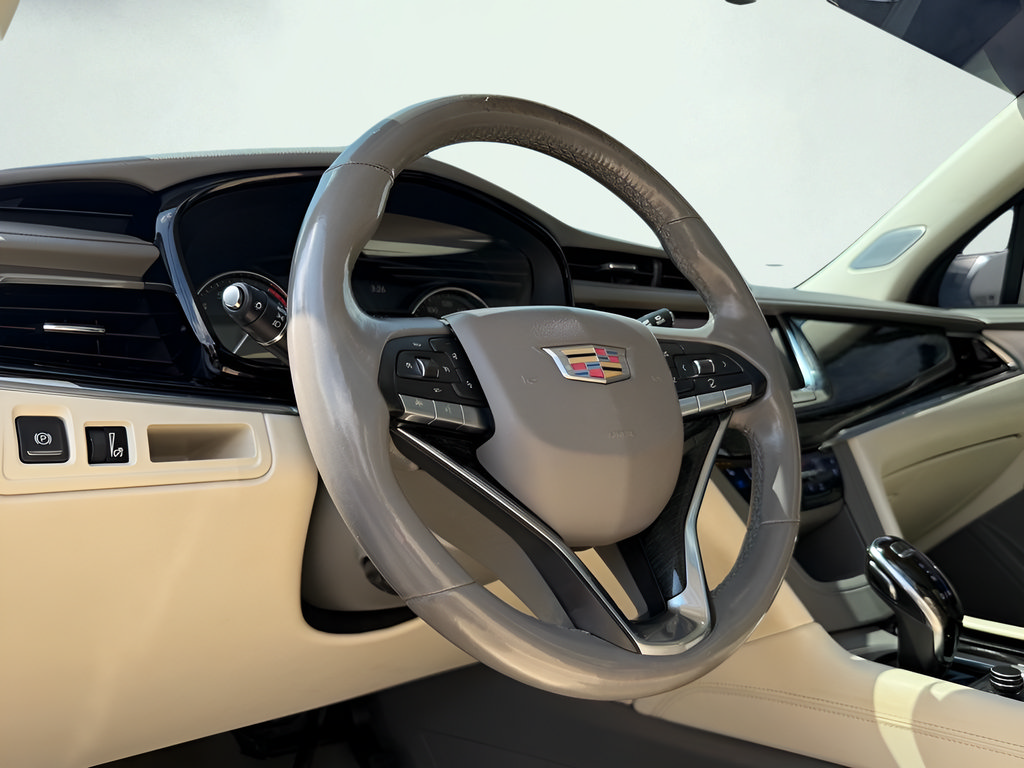 Used 2020 Cadillac XT6 Premium Luxury FWD image 60