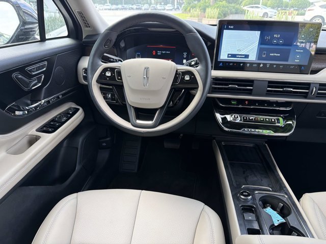 New 2025 Lincoln Corsair Grand Touring w/ Equipment Group 301A AWD/4WD image 25