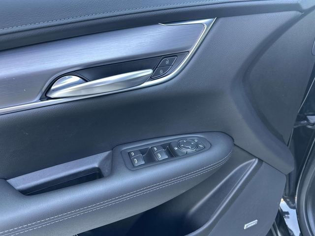 Certified 2023 Cadillac XT5 Luxury FWD image 15