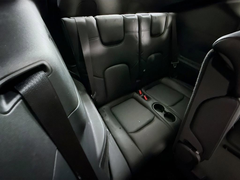 Used 2023 Tesla Model Y Long Range image 30