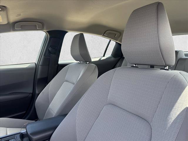 Used 2026 Toyota Prius LE FWD image 16