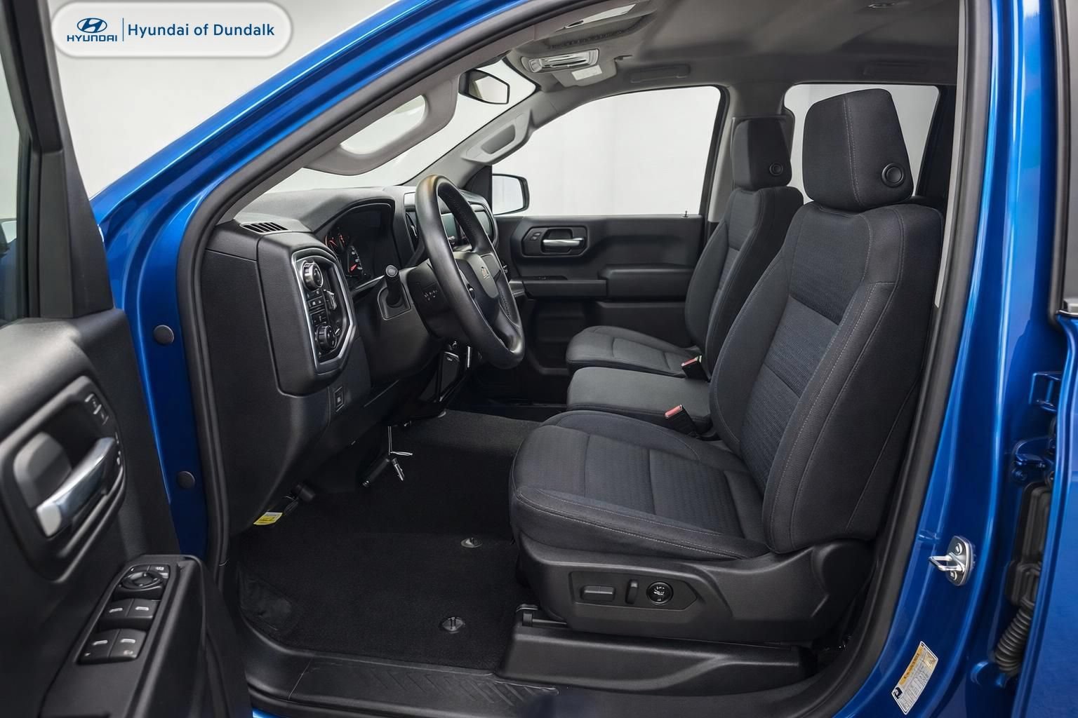 Used 2024 Chevrolet Silverado 1500 Custom AWD/4WD image 8