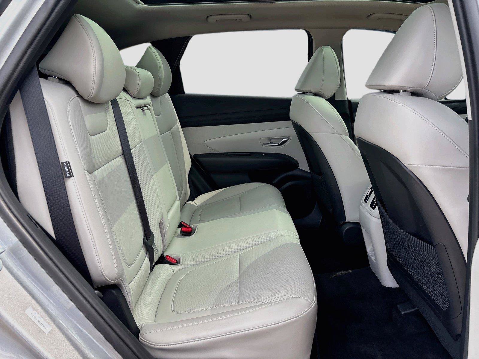 Certified 2025 Hyundai Tucson SEL AWD/4WD image 28