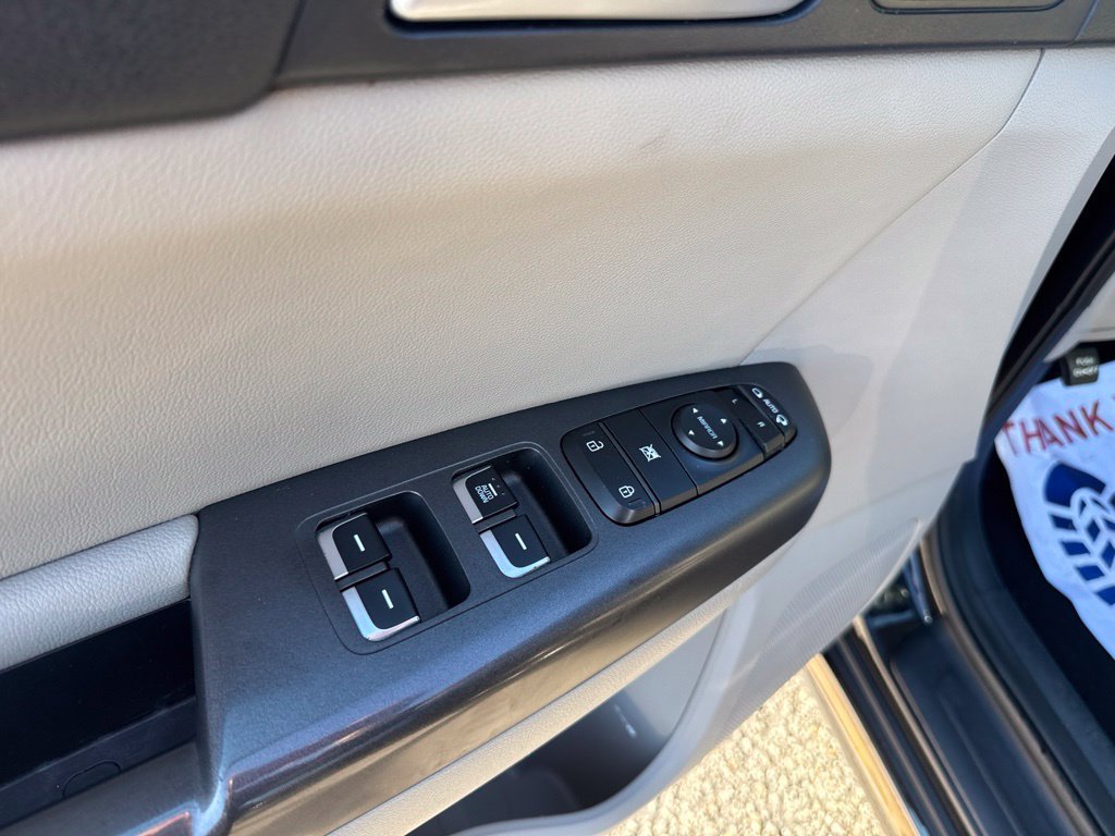 Used 2020 Kia Sportage S w/ S Sunroof Package AWD/4WD image 28