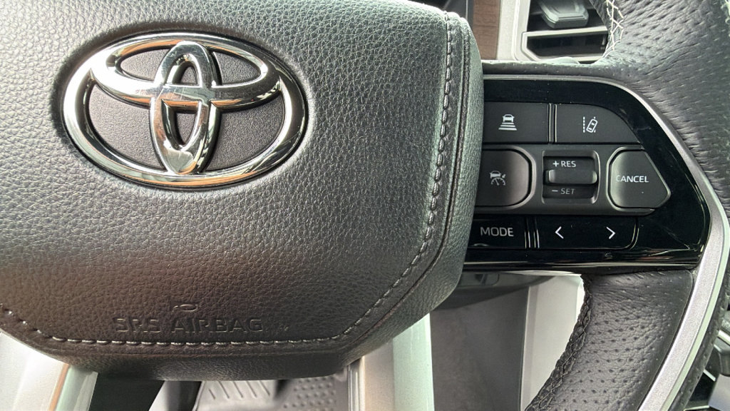 Used 2023 Toyota Tundra Capstone AWD/4WD image 20