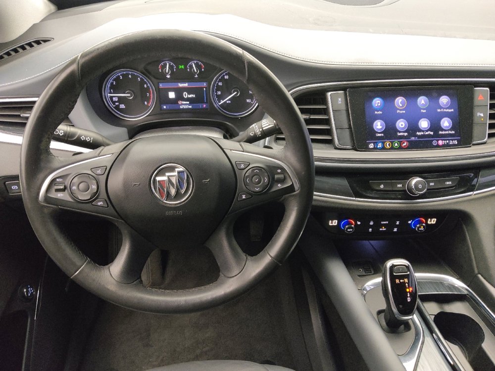 Used 2020 Buick Enclave Essence w/ Sport Touring Edition FWD image 22