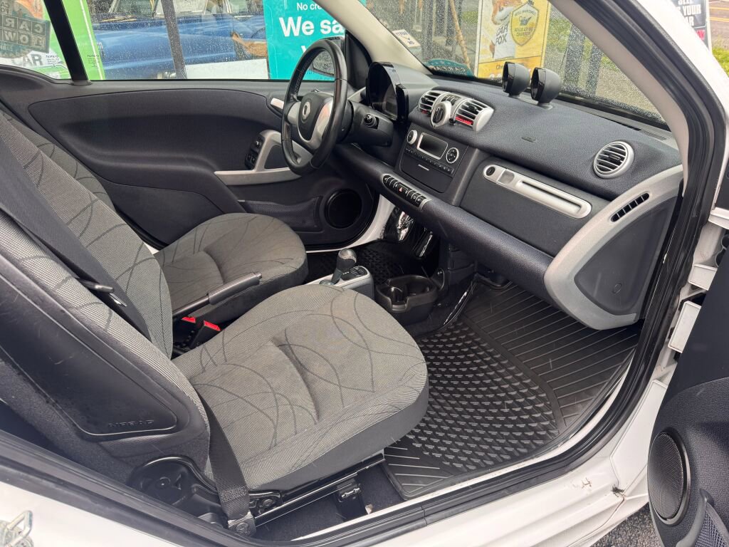 Used 2016 smart fortwo electric drive RWD image 23