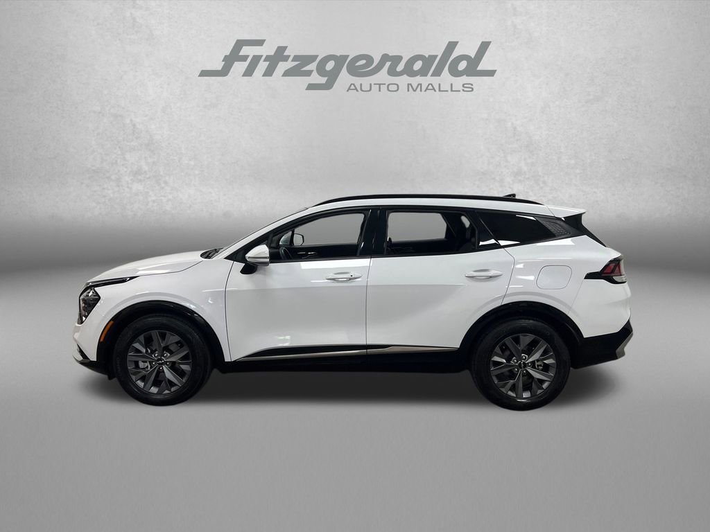 Used 2024 Kia Sportage SX FWD image 2