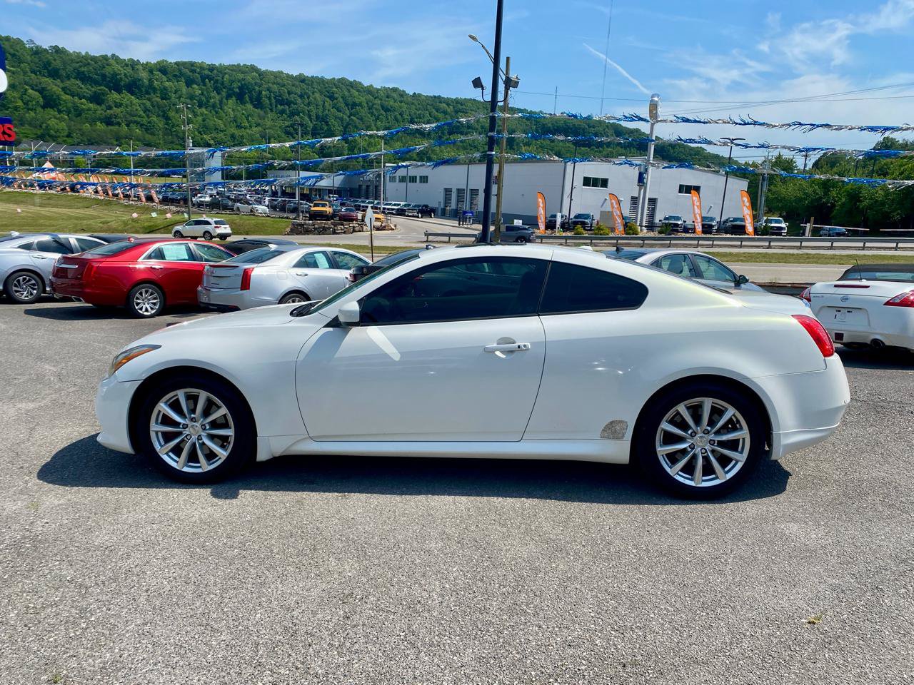 Used 2012 INFINITI G37 Journey w/ Premium Pkg RWD image 4