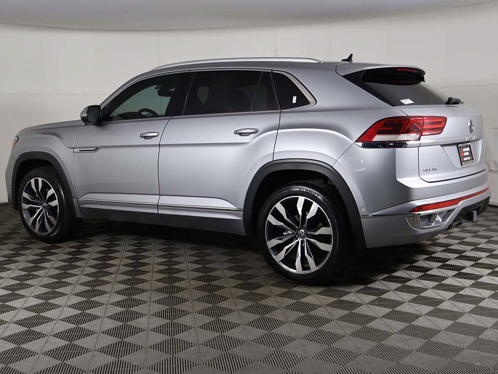 Used 2023 Volkswagen Atlas Cross Sport SEL Premium R-Line AWD/4WD image 12