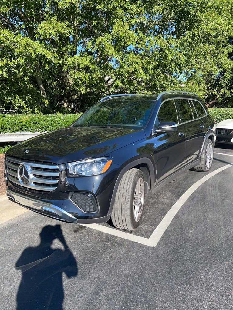 New 2025 Mercedes-Benz GLS 450 4MATIC