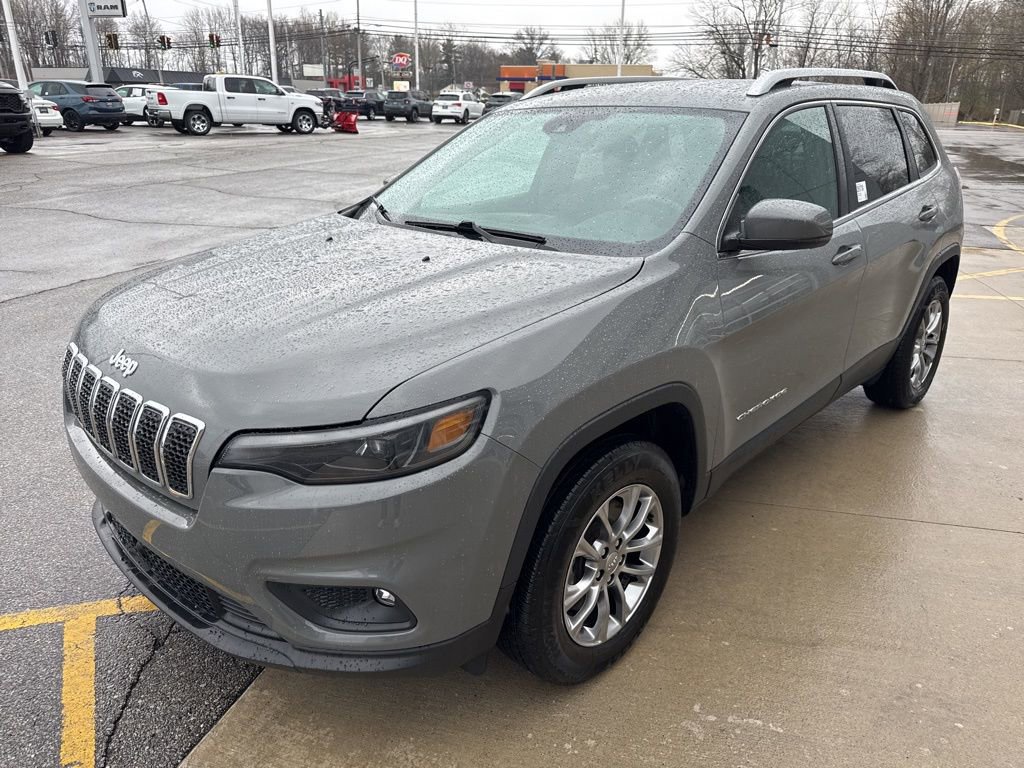 Used 2021 Jeep Cherokee Latitude Plus AWD/4WD image 9
