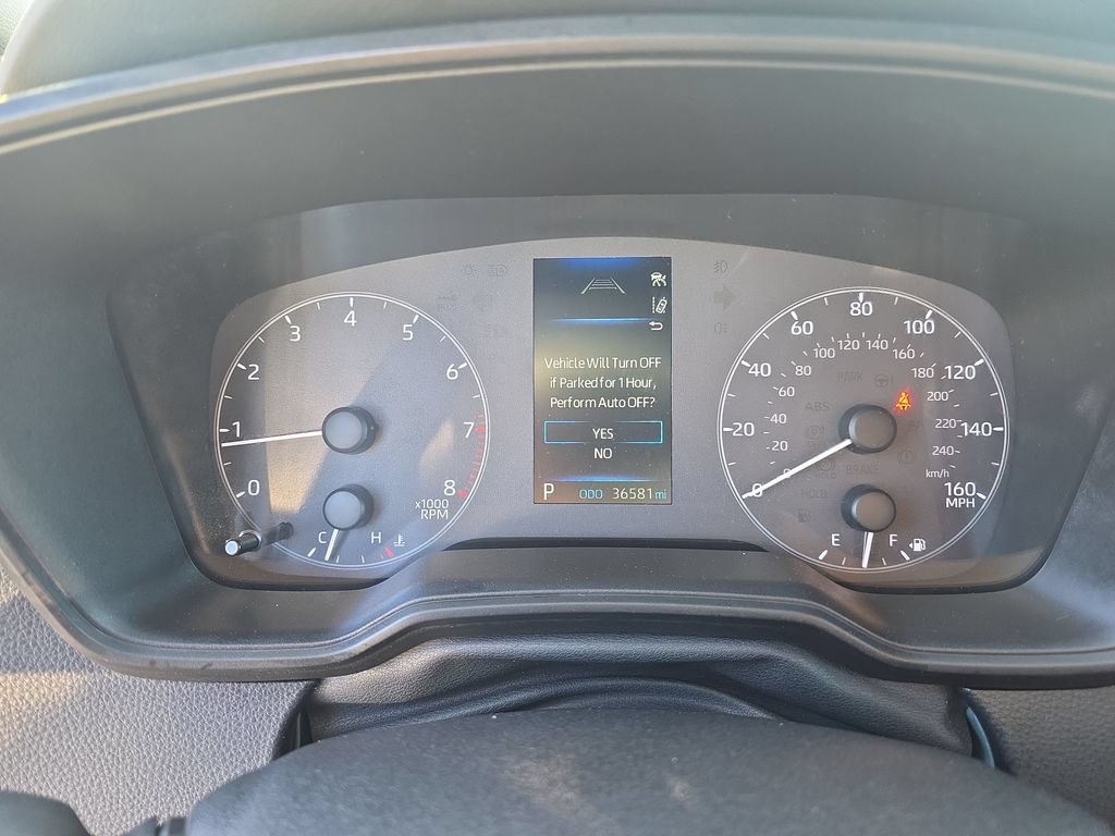 Used 2025 Toyota Corolla SE FWD image 14