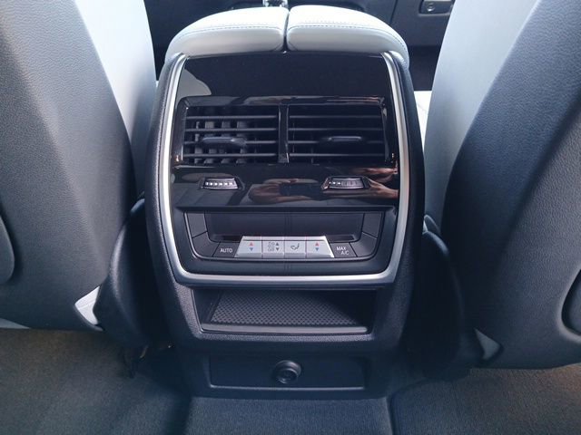 Certified 2023 BMW X5 xDrive40i w/ Premium Package image 14