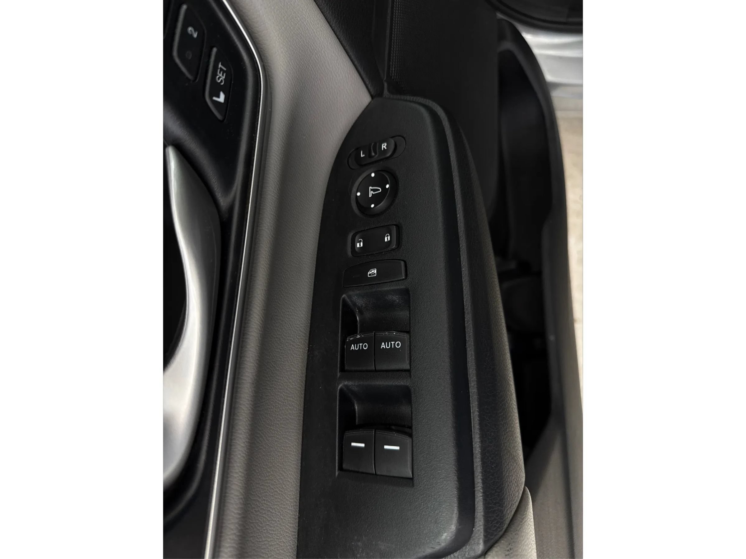 Used 2022 Honda CR-V EX-L image 41