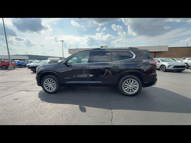 Certified 2024 GMC Acadia Denali FWD image 5