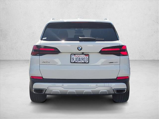 Certified 2024 BMW X5 xDrive40i w/ Premium Package AWD/4WD image 5