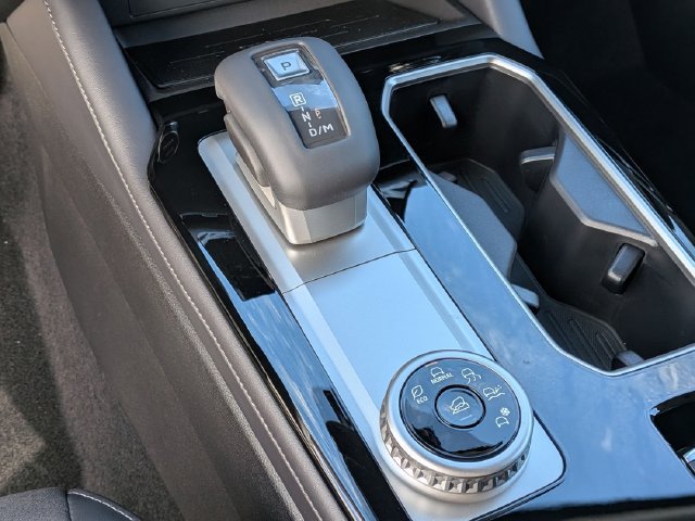 New 2026 Mitsubishi Outlander SE FWD image 22
