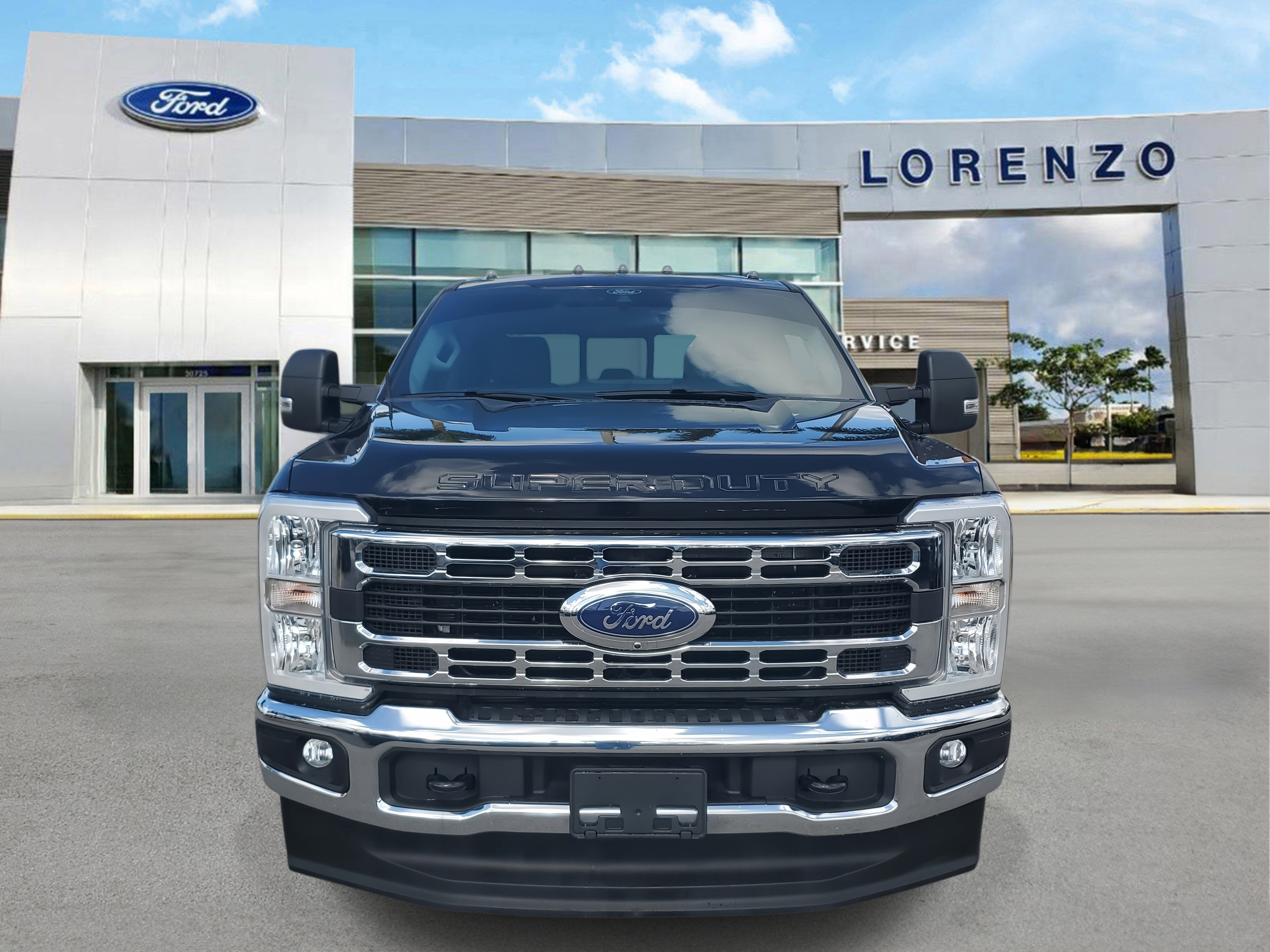 Used 2024 Ford F350 XLT w/ 360-Degree Camera Package image 2