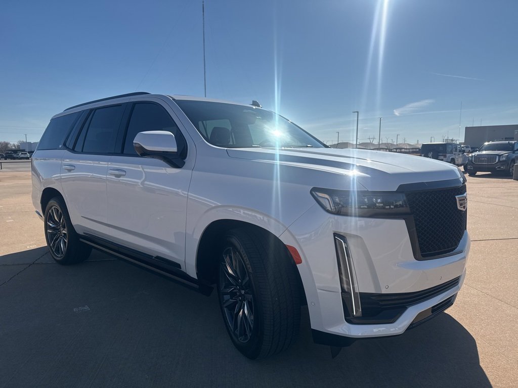 Used 2024 Cadillac Escalade Sport w/ Touring Package image 4