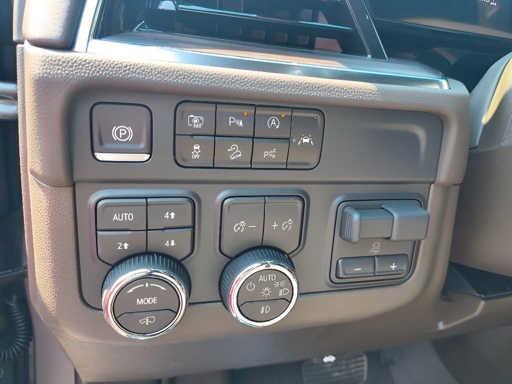 New 2025 Chevrolet Tahoe Z71 w/ Z71 Off-Road Package image 20