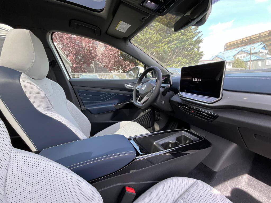 New 2026 Volkswagen ID.4 Pro S AWD/4WD image 19