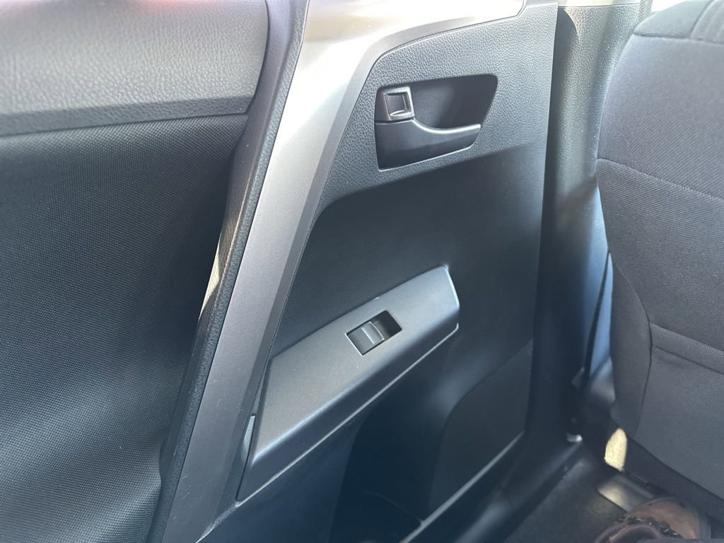 Used 2018 Toyota RAV4 LE w/ All Weather Liner Package image 32