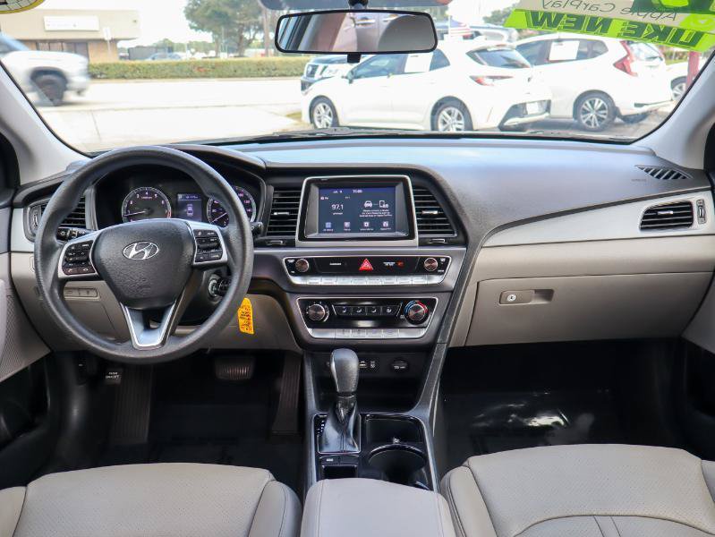 Used 2019 Hyundai Sonata SE FWD image 14