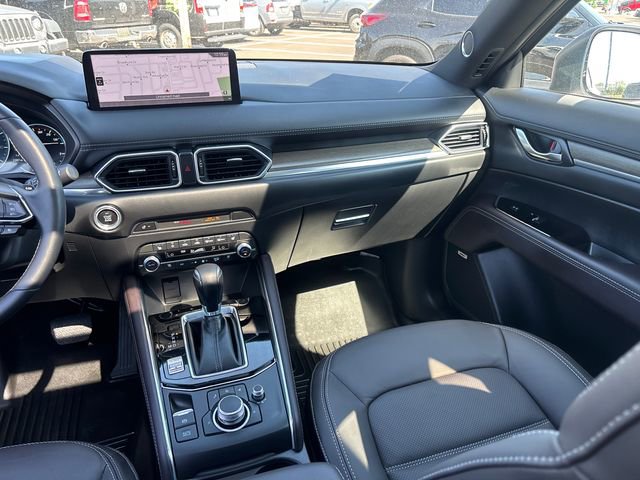 Used 2025 MAZDA CX-5 Signature image 11