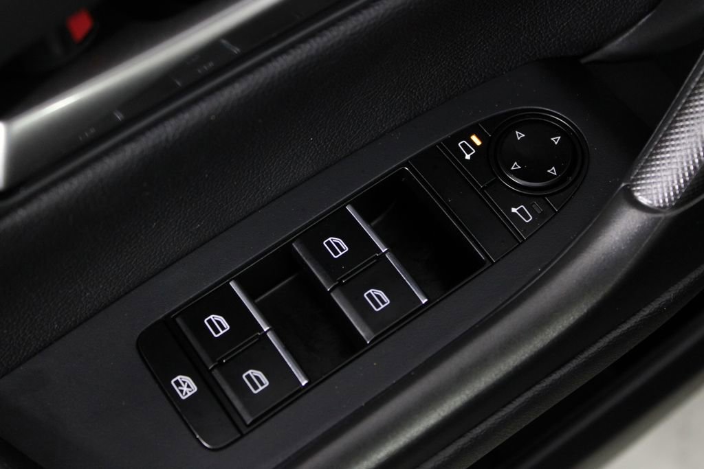 Used 2023 MAZDA CX-50 2.5 S w/ Cargo Package image 22