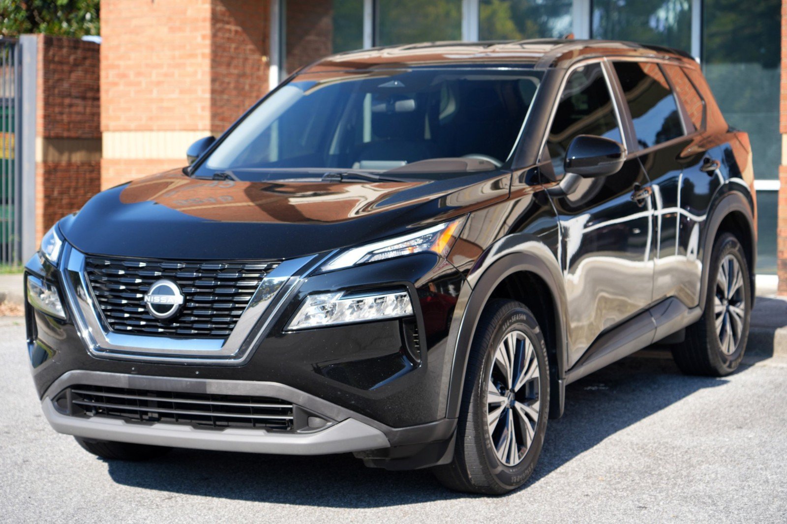 Used 2022 Nissan Rogue SV AWD/4WD image 42