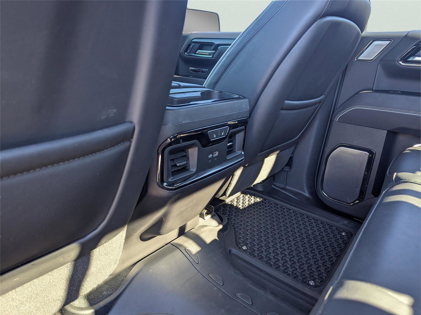 Used 2022 GMC Sierra 1500 AT4X image 16