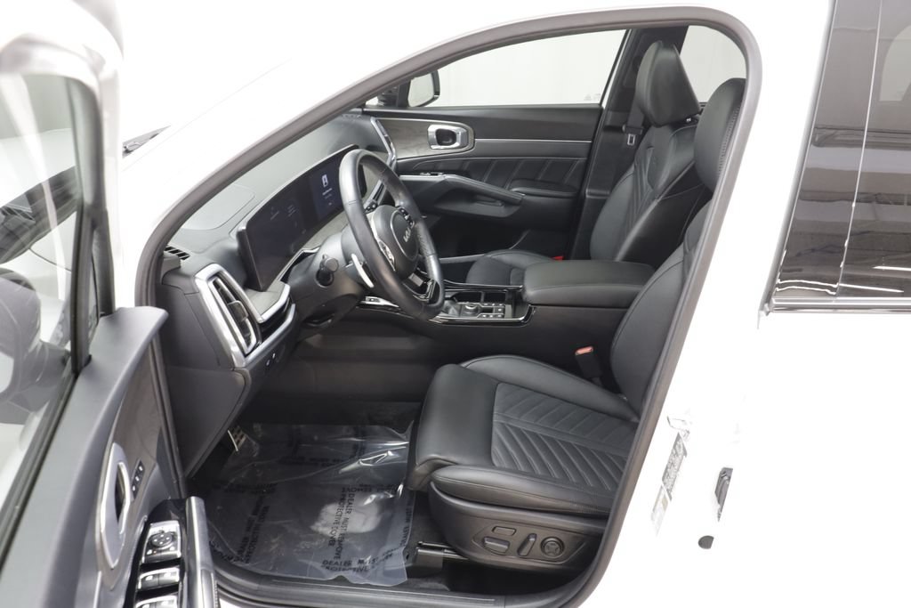Used 2025 Kia Sorento SX Prestige AWD/4WD image 6