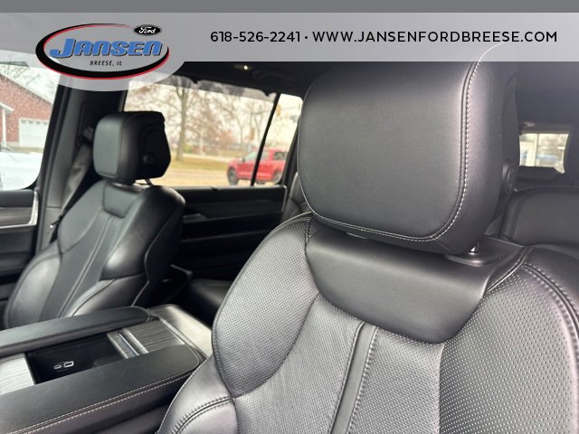 Used 2024 Jeep Wagoneer Series II w/ Convenience Group I image 10