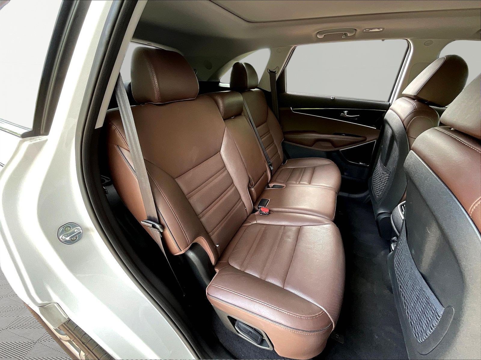 Used 2019 Kia Sorento SX FWD image 25