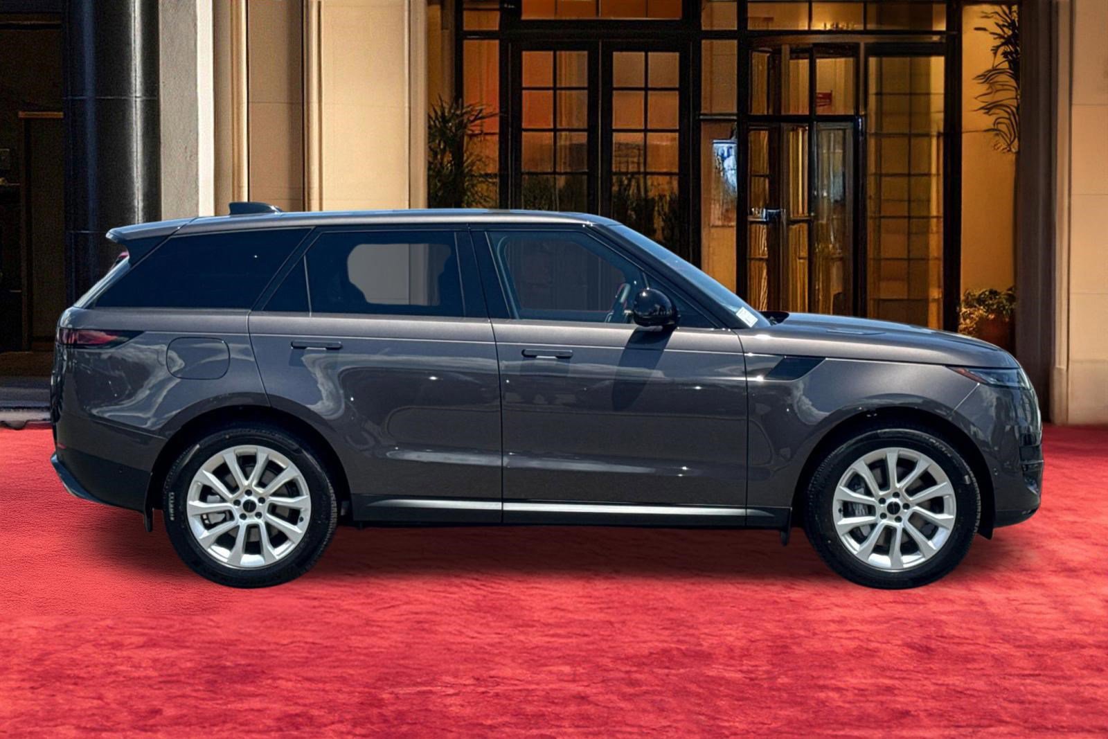 New 2026 Land Rover Range Rover Sport SE AWD/4WD image 7