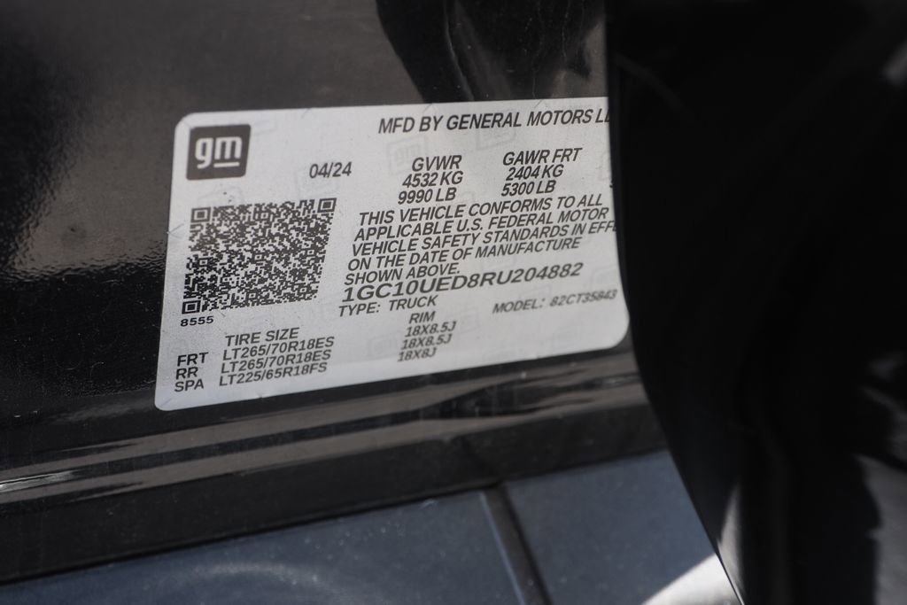 Used 2024 Chevrolet Silverado EV W/T AWD/4WD image 31