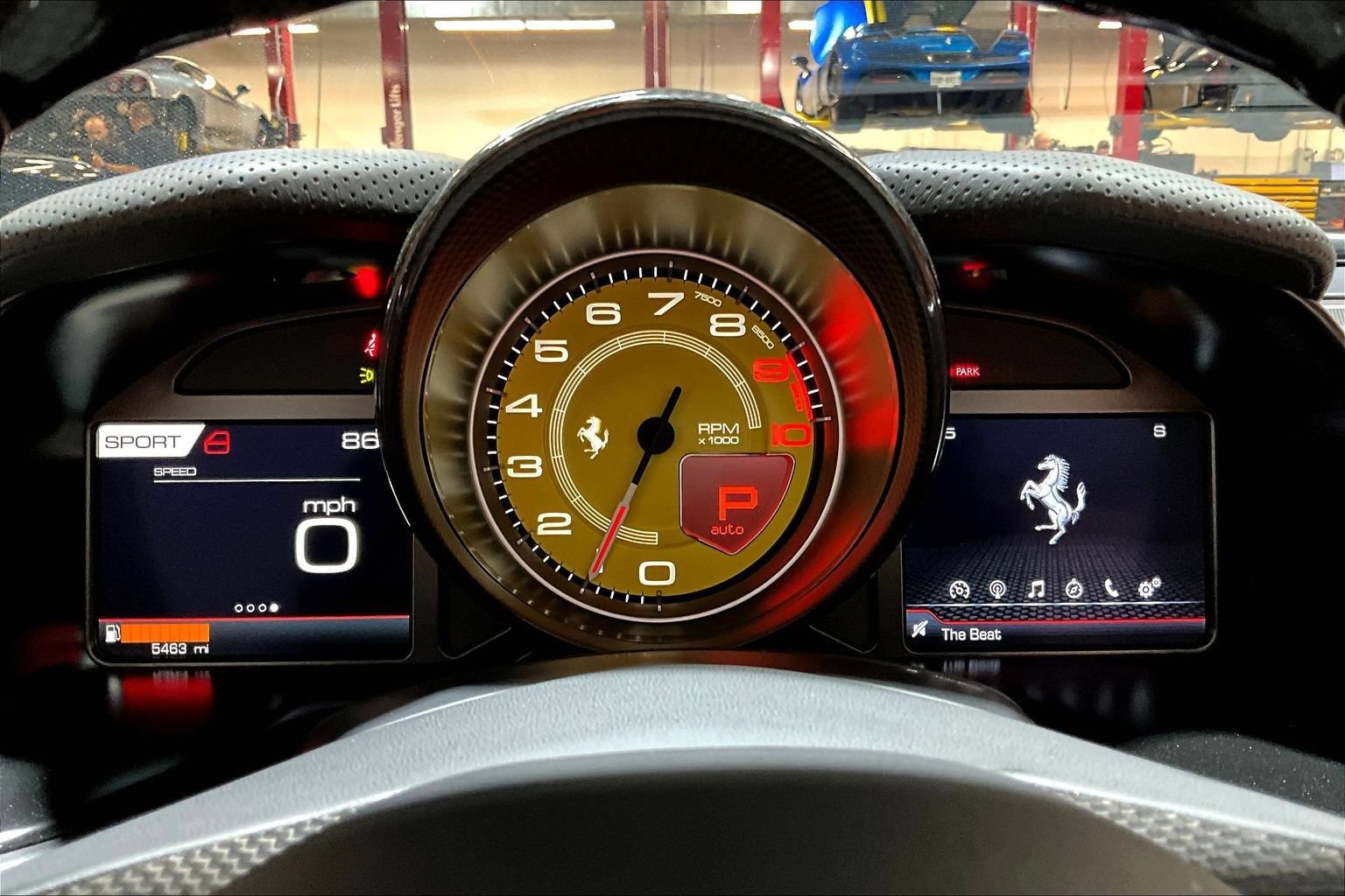 Used 2022 Ferrari 812 GTS RWD image 13