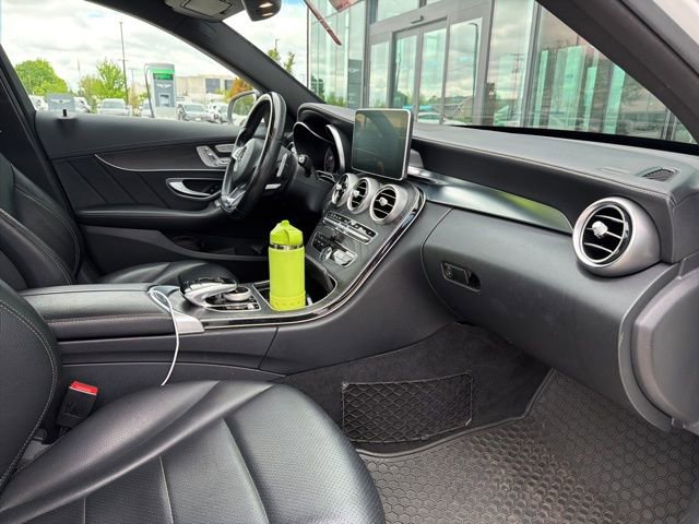 Used 2015 Mercedes-Benz C 300 4MATIC Sedan image 20