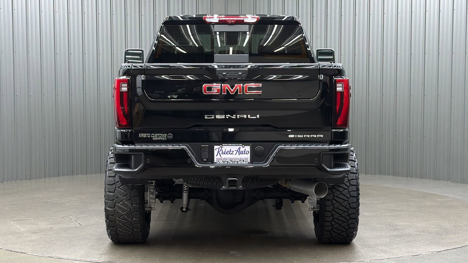 Used 2025 GMC Sierra 3500 Denali w/ Denali Reserve Package image 4
