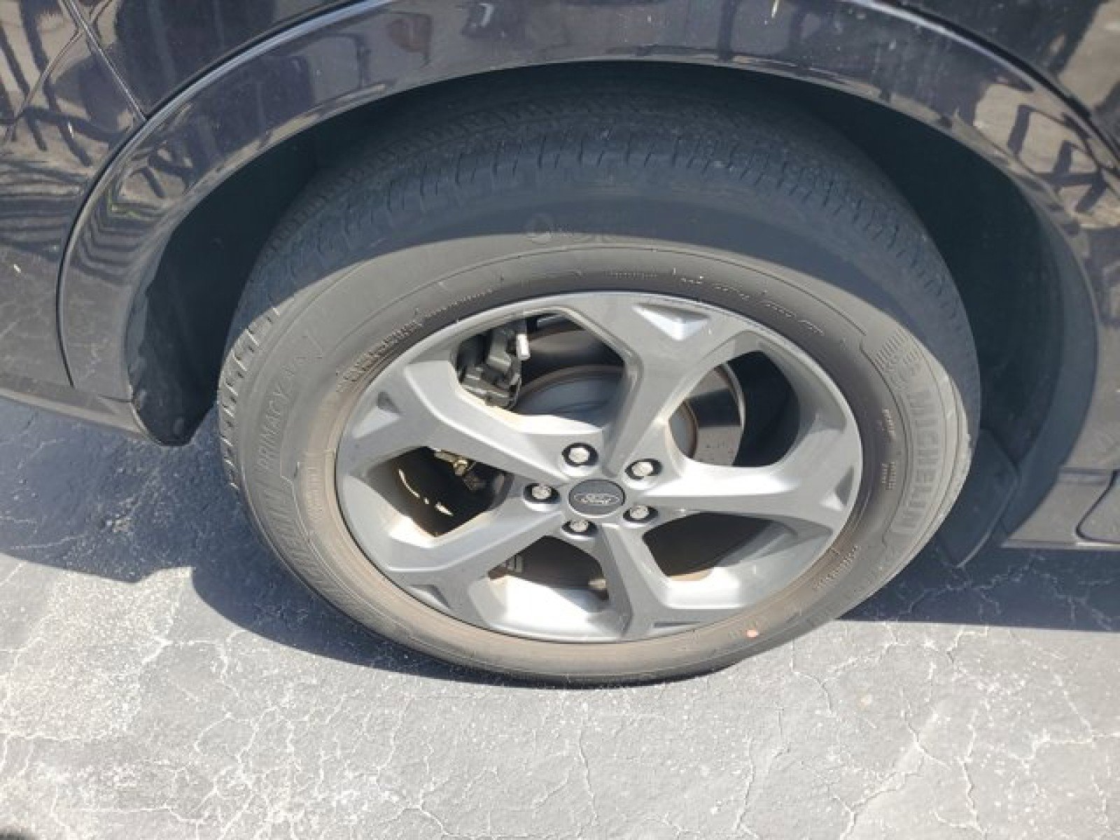 Used 2023 Ford Escape ST-Line w/ Tech Pack #1 FWD image 9